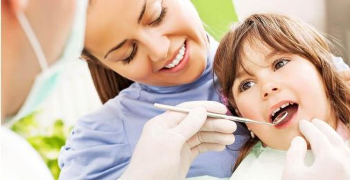 Dấu Hiệu Và Những Triệu Chứng Của Bệnh Sâu Răng